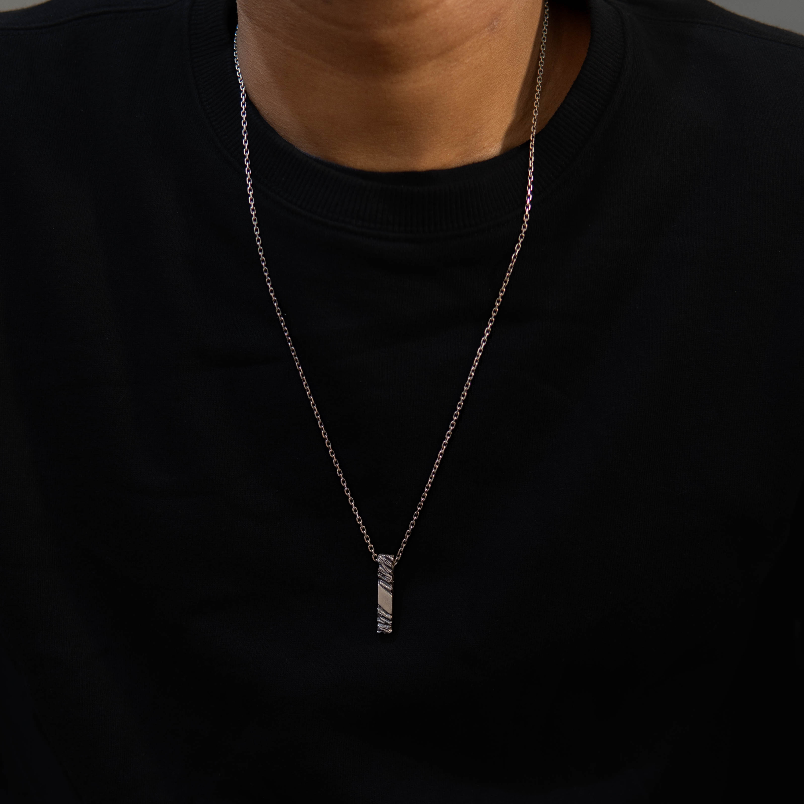 Raw Essence Necklace Silver - Image 3